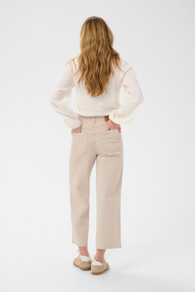 Brook Jeans, Kaffe