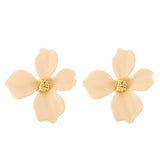 Lilly flower earring, by Jolima