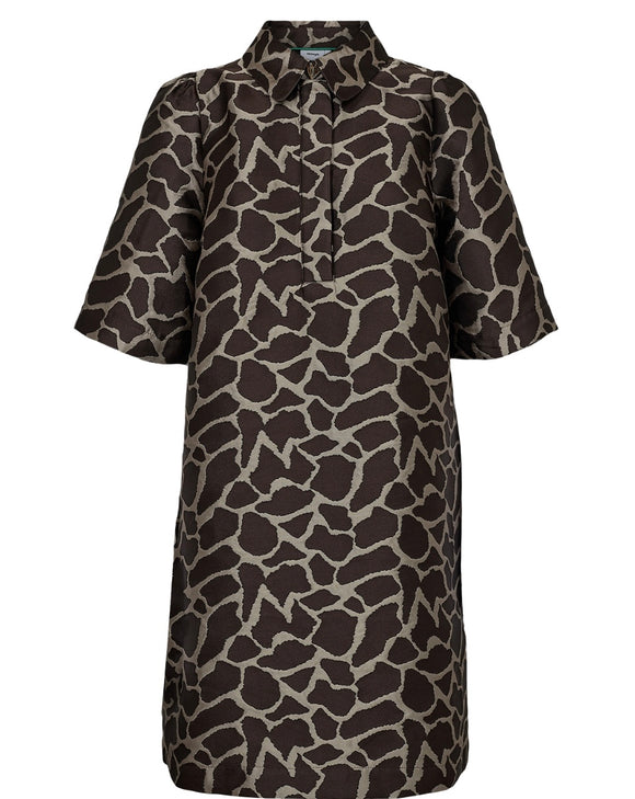Ming dress, Nümph