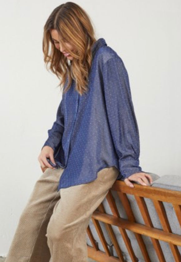 Kate shirt, Isay
