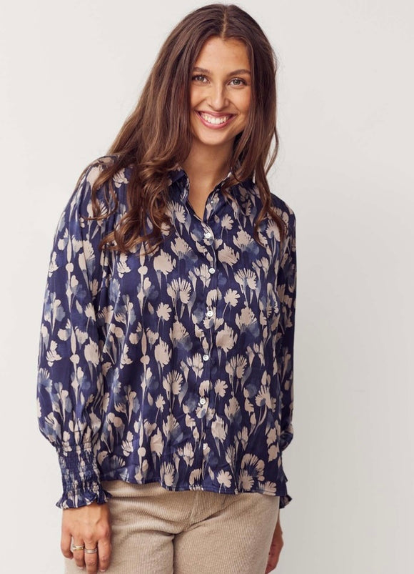 Melba printed blouse, Isay