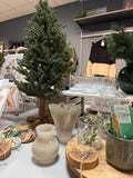Vas Arta, A Lot Decoration