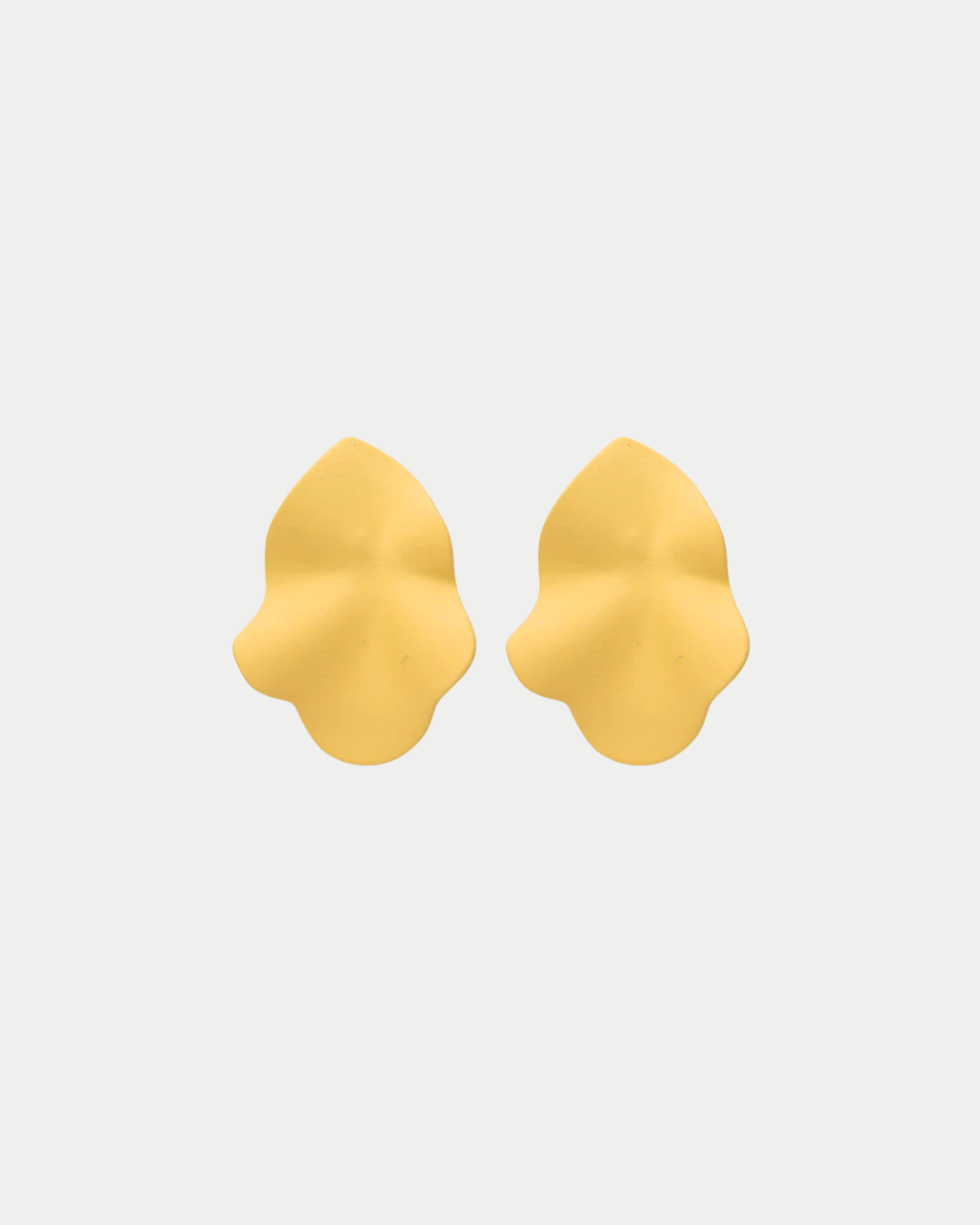 Lip earring, BOW19