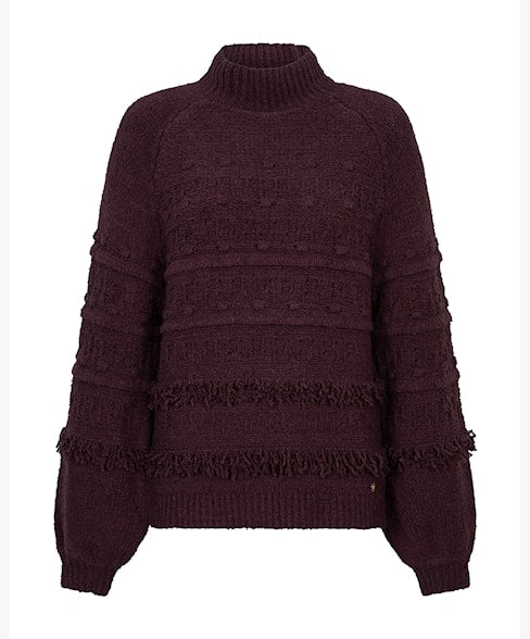 Fringes Stickad – Red Button