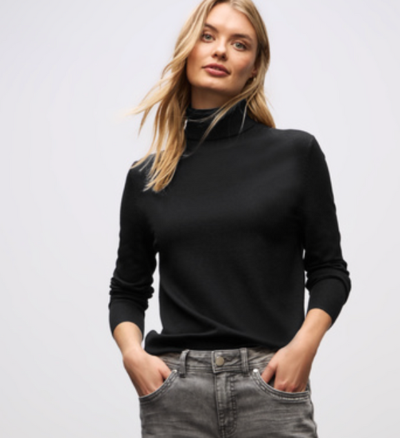 Basic rollneck, Street One