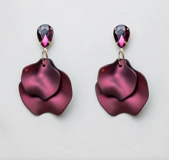 Leaf earring w. stone, BOW19