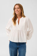 Galina Blus, Kaffe